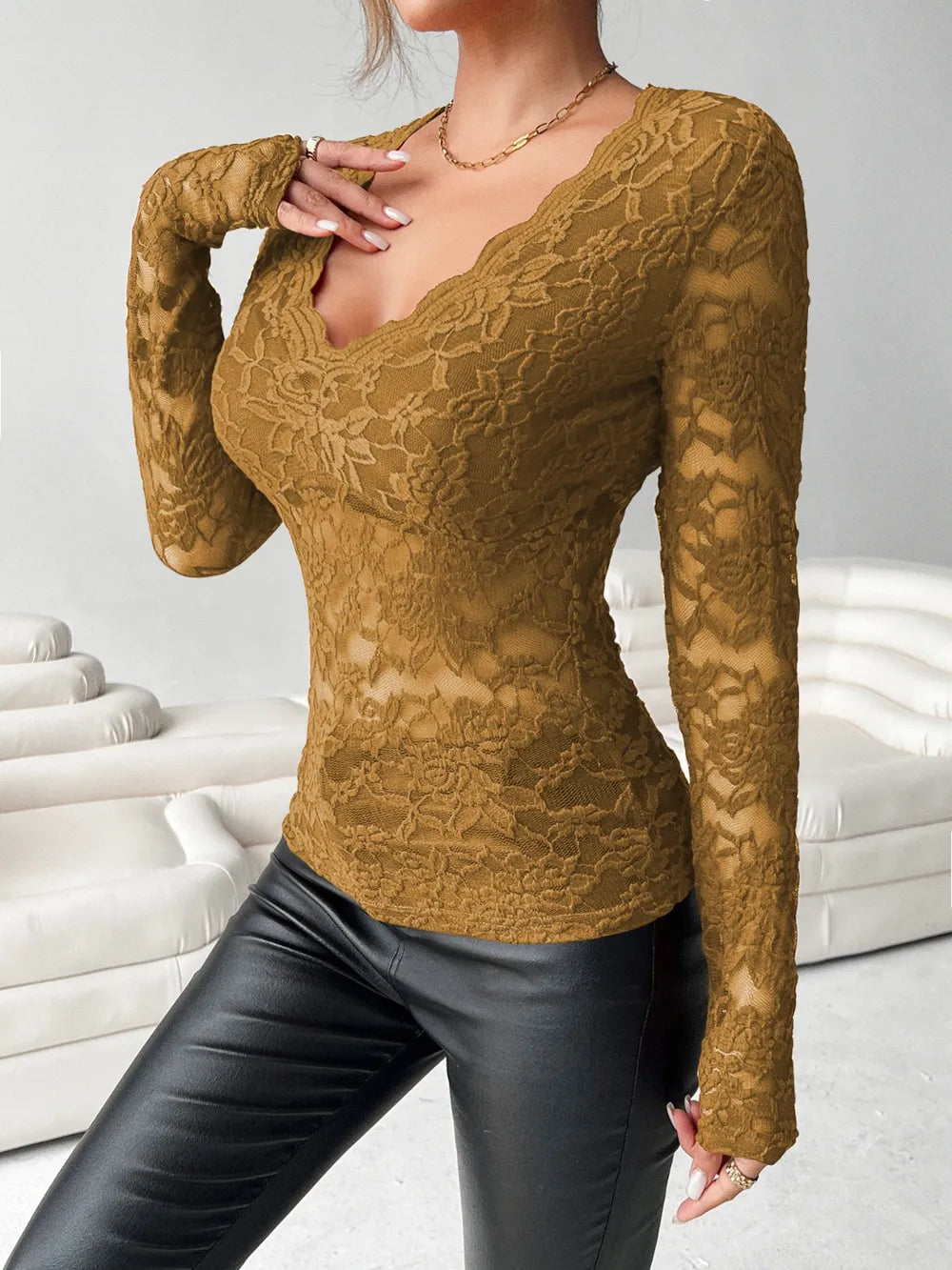 V-neck fan-shaped collar solid color long sleeved slim fit top with lace top by eprolo