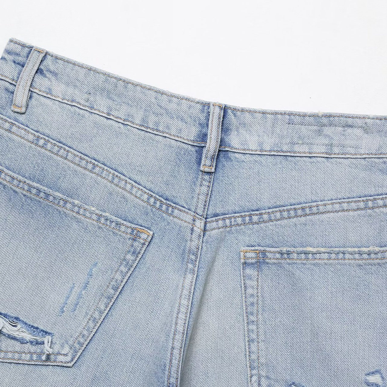 Loose denim casual shorts by eprolo