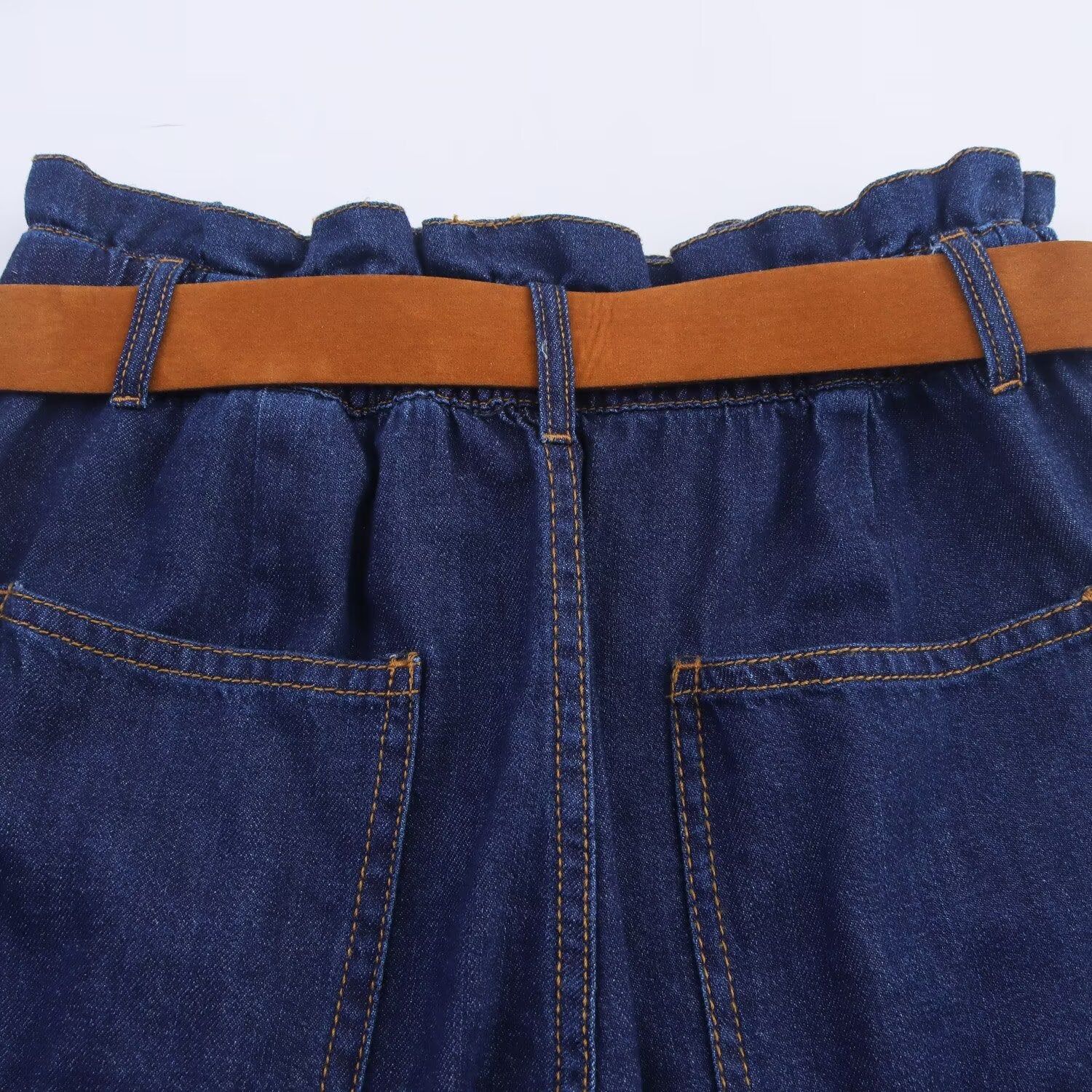 Paired with waistband and paper bag shorts by eprolo