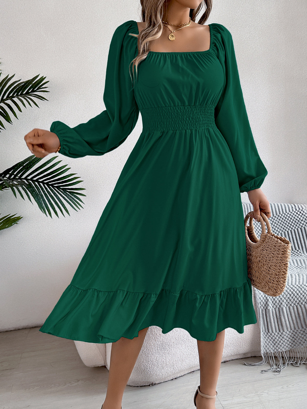 2026 Spring/Summer European and American Casual Solid Color Square Neck Long Sleeve Waist-Cinching Ruffle A-Line Dress Amazon Cross-Border Women's Clothing by DERILUJA LLC
