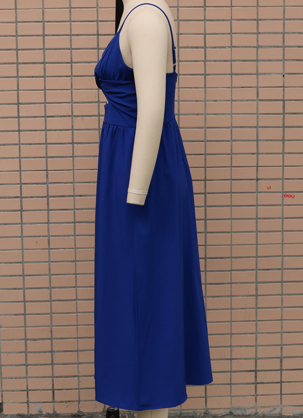 Europe and the United States cross-border foreign trade new women's Amazon suspenders V-neck large pendulum dress slim-fit backless mid-length dress by DERILUJA LLC